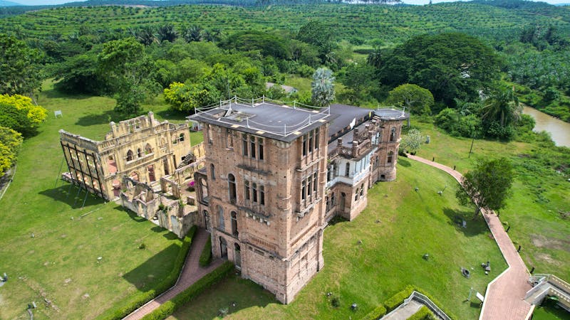Kellies Castle in Georgetown  - ©Aerial Drone Master - stock.adobe.com