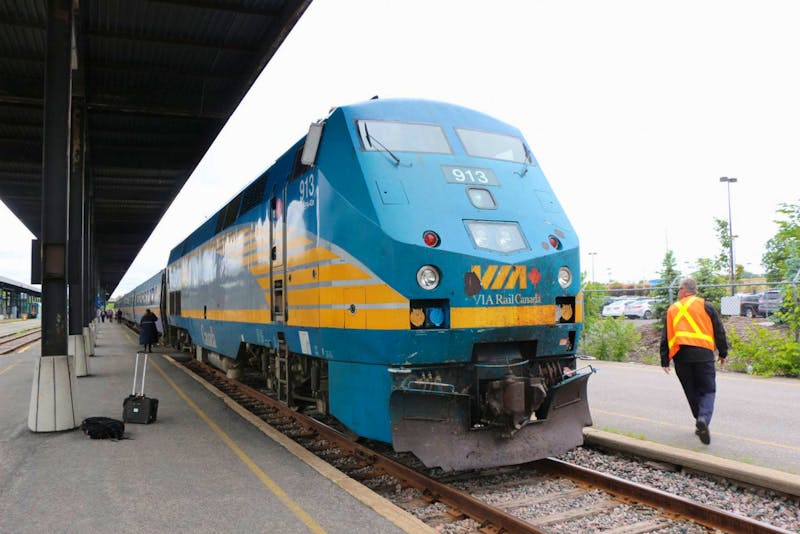 Zugfahrt von Ottawa nach Toronto - ©Kristin Weigel - Eberhardt TRAVEL