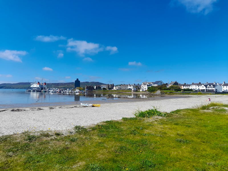 Port Ellen auf der auf der schottischen Hebriden-Insel Islay - ©Sinah Witzig - Eberhardt TRAVEL