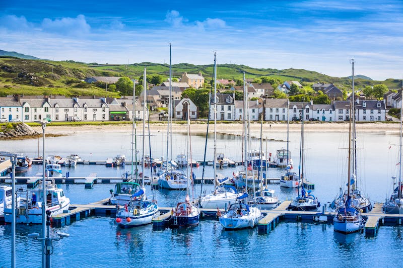 Hafen von Port Ellen auf der Hebriden-Insel Islay - ©A. Karnholz - stock.adobe.com