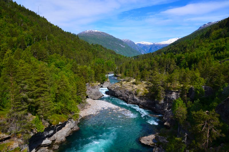 Fahrt durch das Tal Romsdalen - Slettafossen - ©Konrad Füssel - Eberhardt TRAVEL