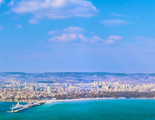 Varna – © Sergej Razvodovskij - stock.adob