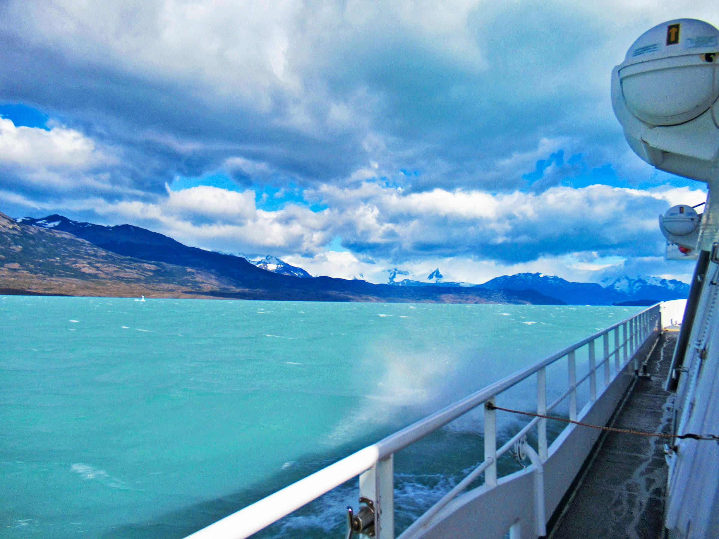 Schifffahrt auf dem Lago Argentino zum Upsala Gletscher - &copy;Sylvia Sann - Eberhardt TRAVEL