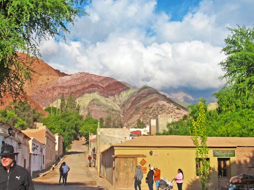 Hügel der Sieben Farben in Purmamarca &ndash; &copy; Sylvia Sann - Eberhardt TRAVEL