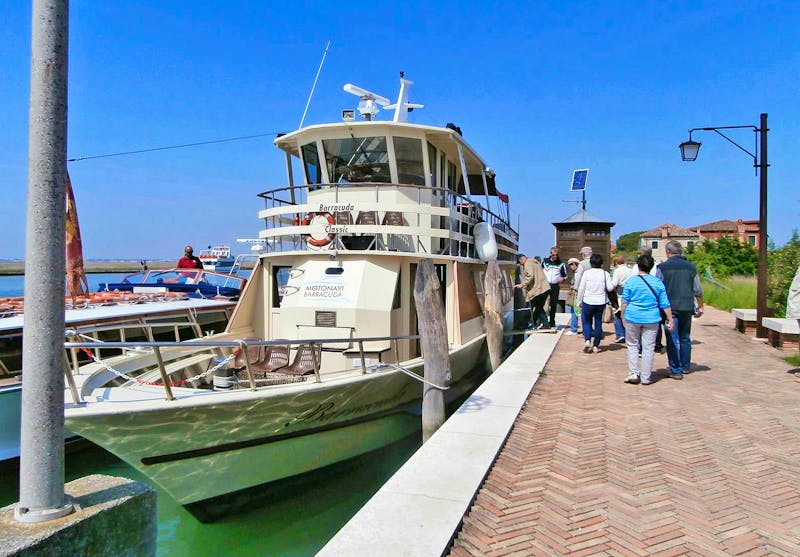 Ausflugsschiff zu den Inseln Murano und Burano - ©Ingrid Langer - Eberhardt TRAVEL