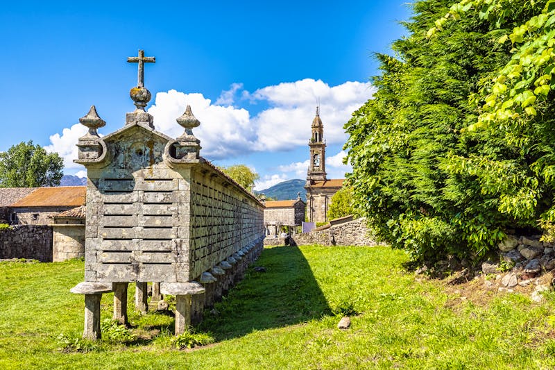 Getreidespeicher in Carnota  - ©rudiernst - stock.adobe.com