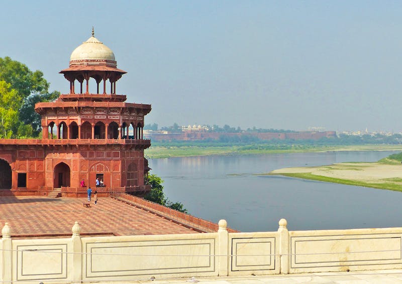 Fluss Yamuna am Taj Mahal bei Agra - ©Maria Michel - Eberhardt TRAVEL
