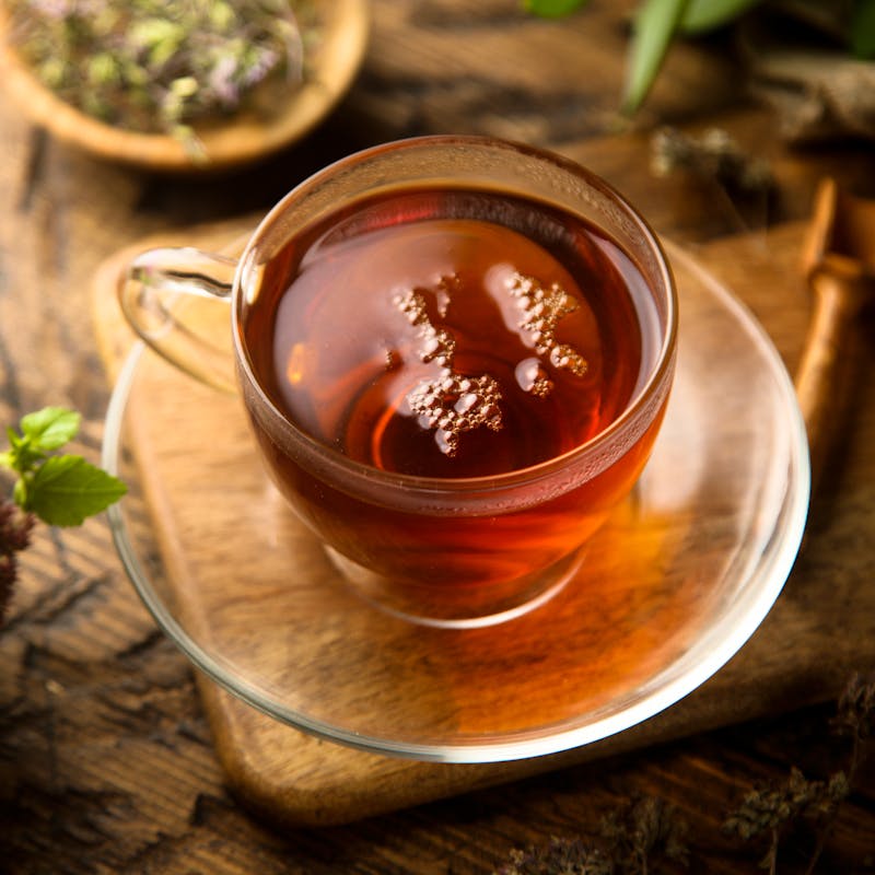 Eine Tasse mit frischgebrühtem schwarzem Darjeeling-Tee - ©marysckin - stock.adobe.com