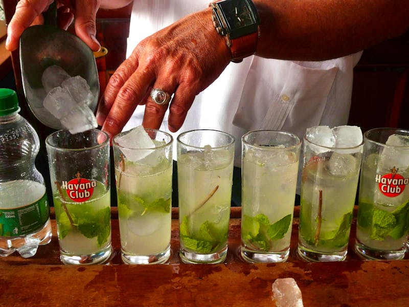 So wird Mojito gemixt - ©Gina Egenolf (Eberhardt TRAVEL)