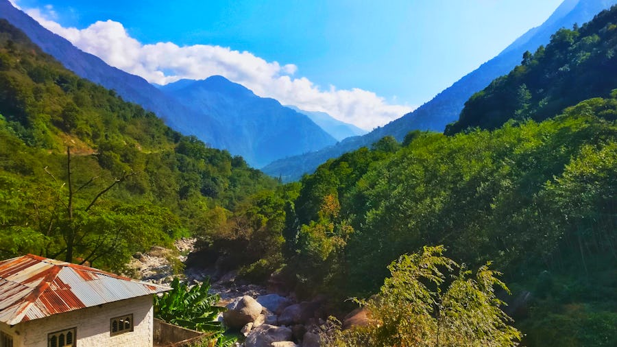 A beautiful scenic landscape captured when I was entering Bhutan – © Saurabh Anarase - stock.adobe.co