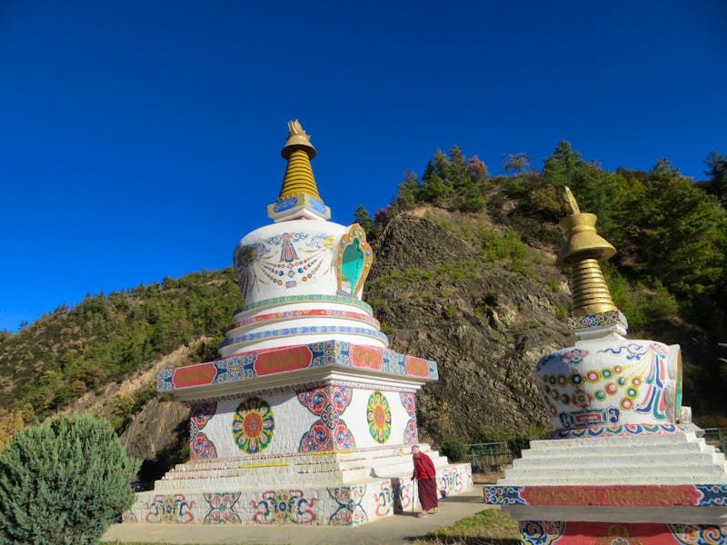 Chörten am Ortseingang von Thimphu - ©Jürgen Schmeißer (Eberhardt TRAVEL)
