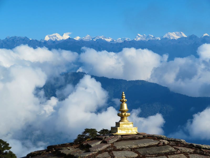 Blick vom Dochula-Pass auf die Gipfel des Himalaya - ©Jürgen Schmeißer (Eberhardt TRAVEL)