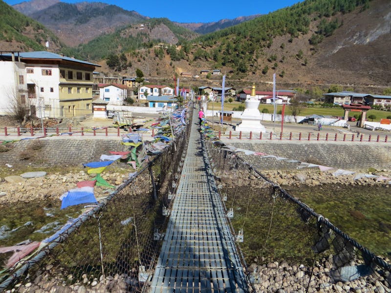Hängebrücke in Haa im Himalaya - ©Jürgen Schmeißer (Eberhardt TRAVEL)