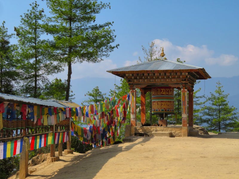 Auf zum Tigernest - Aufstieg zum Kloster Taktshang  im Himalaya - ©Ngoc Anh Nguyen (Eberhardt TRAVEL)