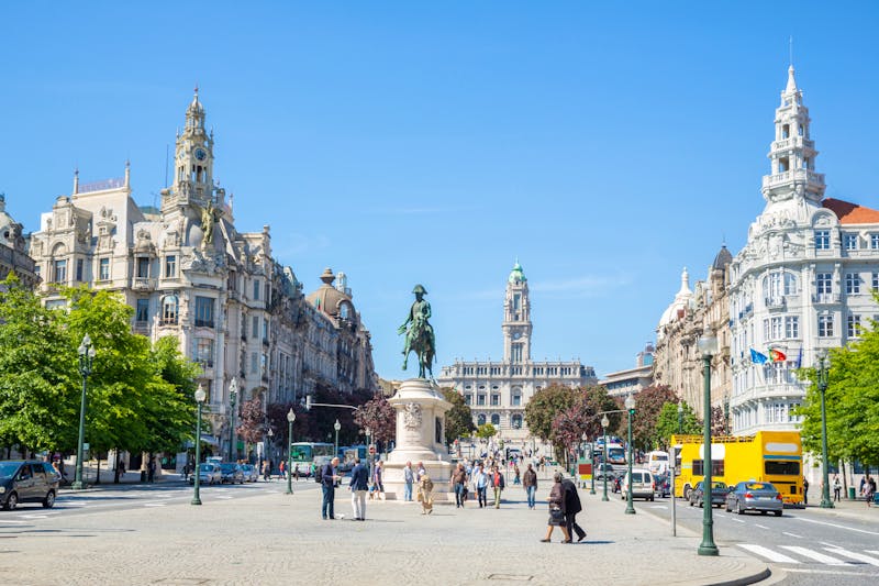 Liberdade Platz in Porto  - ©vichie81 - stock.adobe.com