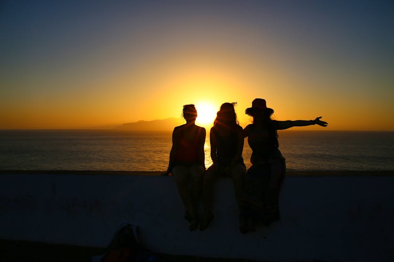 Sonnenuntergang am Strand bei Sao Felipe auf der Insel Fogo - Kapverden - ©Elena Skalovskaia - stock.adobe.