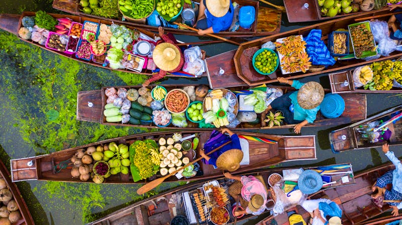 Schwimmender Markt Damnoen Saduak in Thailand - ©Kalyakan - stock.adobe.com