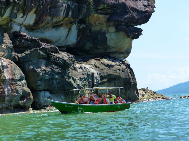 Bootsfahrt im Bako-Nationalpark, Borneo, Malaysia - ©Maria Michel (Eberhardt TRAVEL)