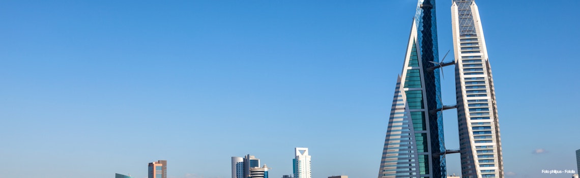 World Trade Center skyscraper and skyline of Manama City, Kingdom of Bahrain – © philipus - Fotolia