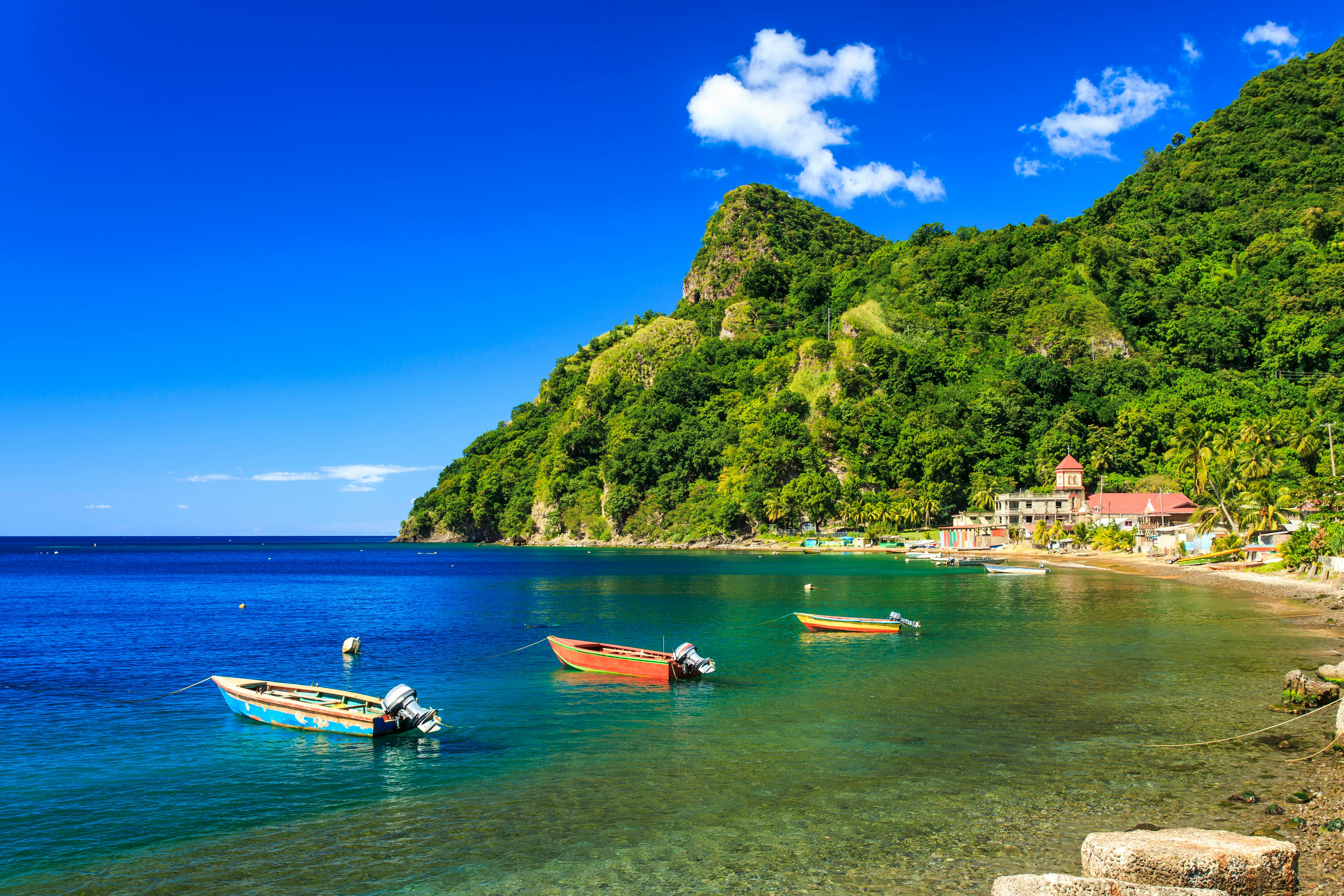 Boats on Soufriere Bay, Soufriere, Dominica&nbsp;&ndash;&nbsp;&copy;&nbsp;korkeakoski - Fotolia