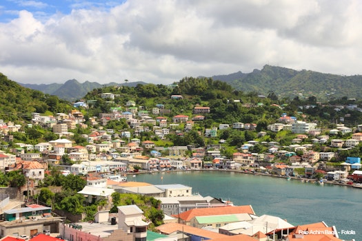 St. George's is the capitol of Grenada with very nice harbor – © Achim Baqu - Fotolia