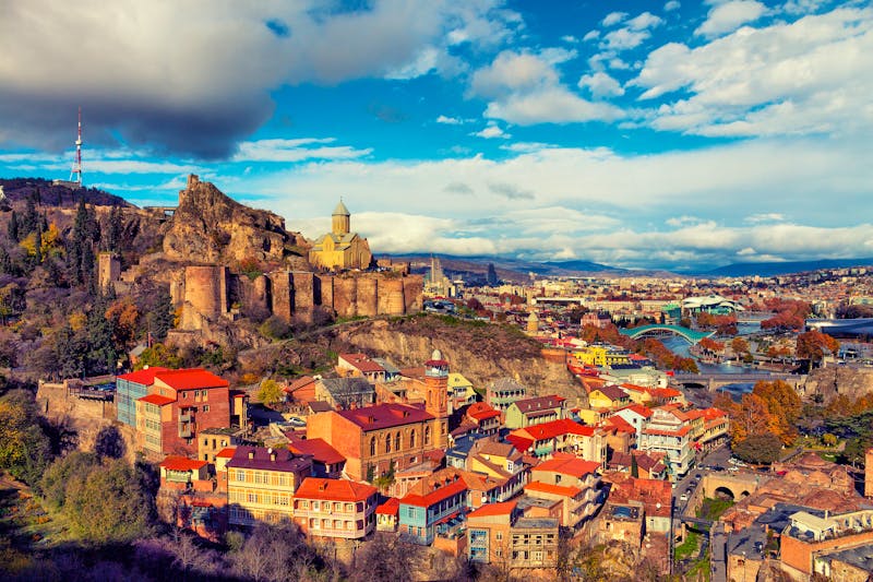 Panoramablick auf Tbilisi bei Sonnenuntergang  - ©vvvita - Eberhardt TRAVEL