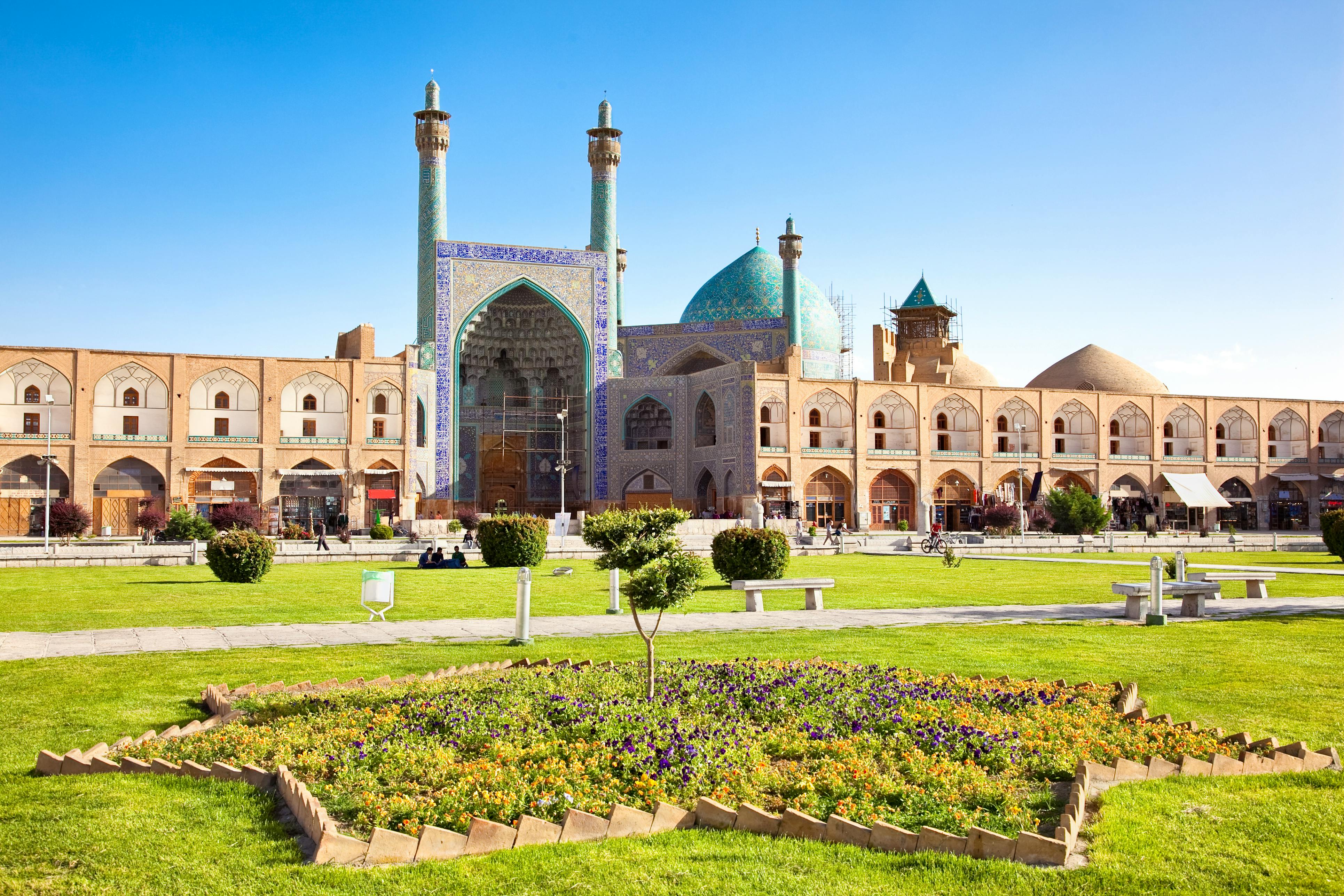 Jame Abbasi mosque on Naqsh-i Jahan Square   Esfahan  Isfahan  Iran &copy; Aleksandar Todorovic - Fotolia