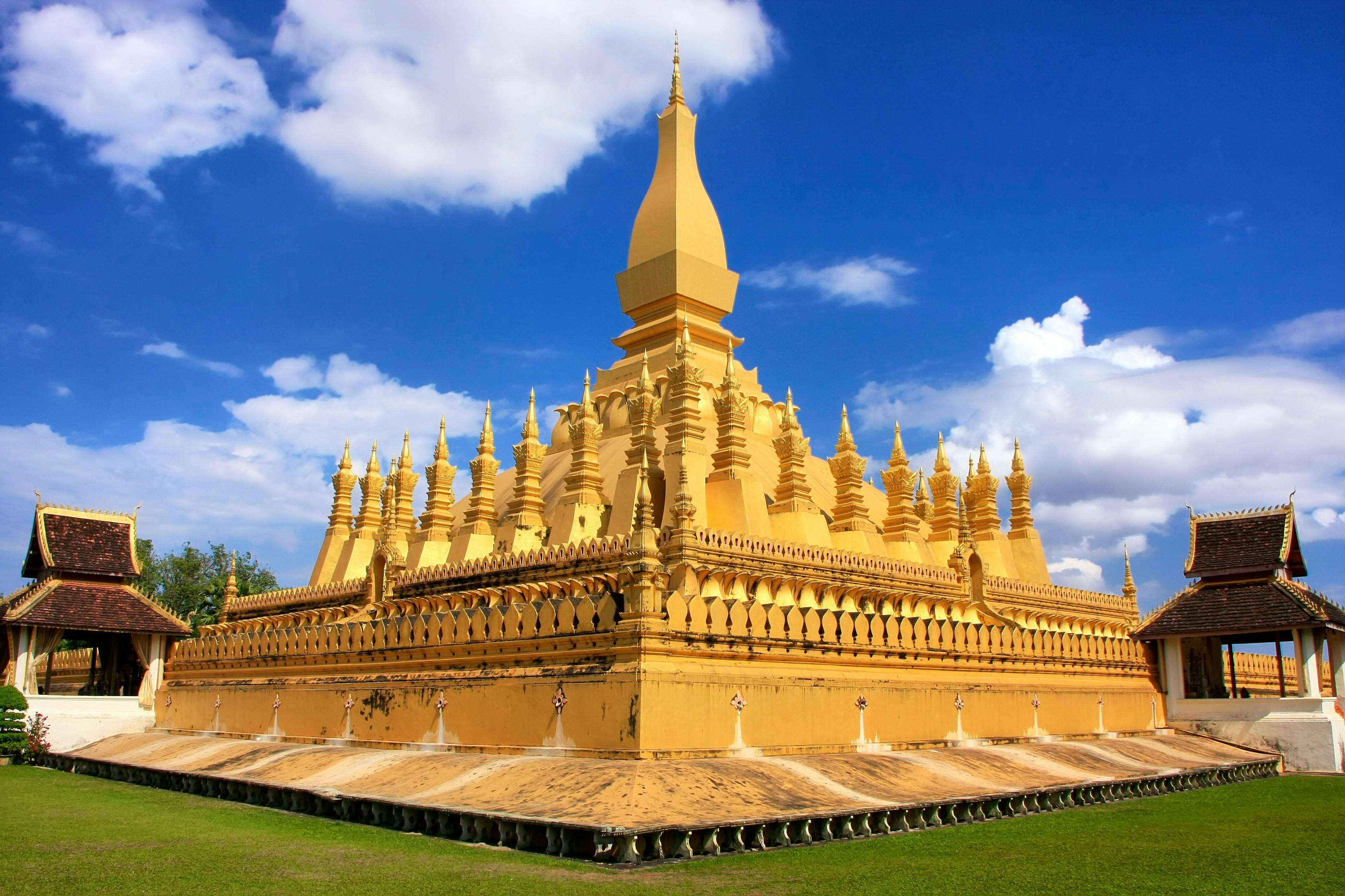 Pha That Luang stupa  Vientiane  Laos  Southeast Asia &copy; donyanedomam - Fotolia