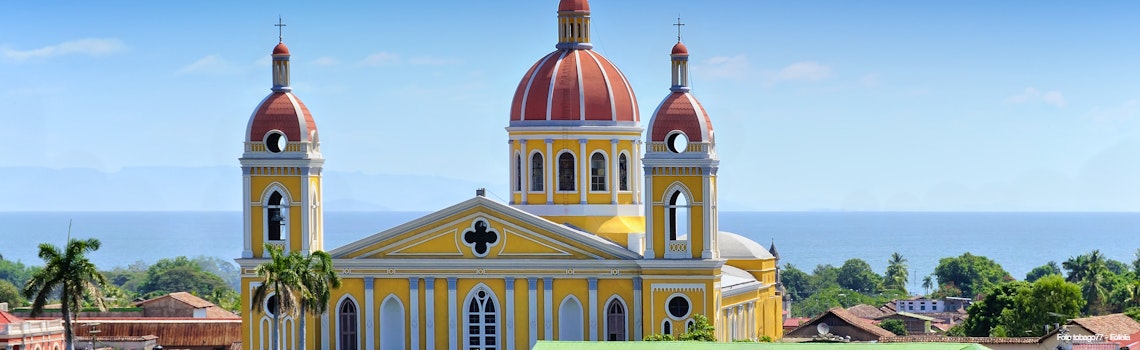 Cathedral of Granada  Nicaragua  Central America – © tobago77 - Fotolia