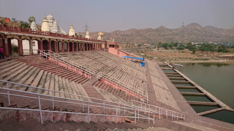 Pushkar in Rajasthan - an den alten Ghats - &copy;Stefan Jahnke (Eberhardt TRAVEL)