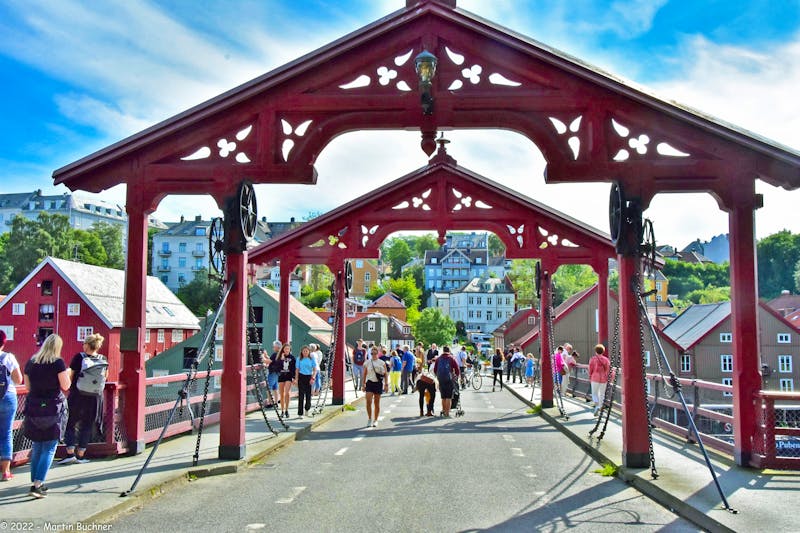Gamle Bybron - die alte Stadtbrücke über den Nidelven in Trondheim - ©Martin Büchner - Eberhardt TRAVEL