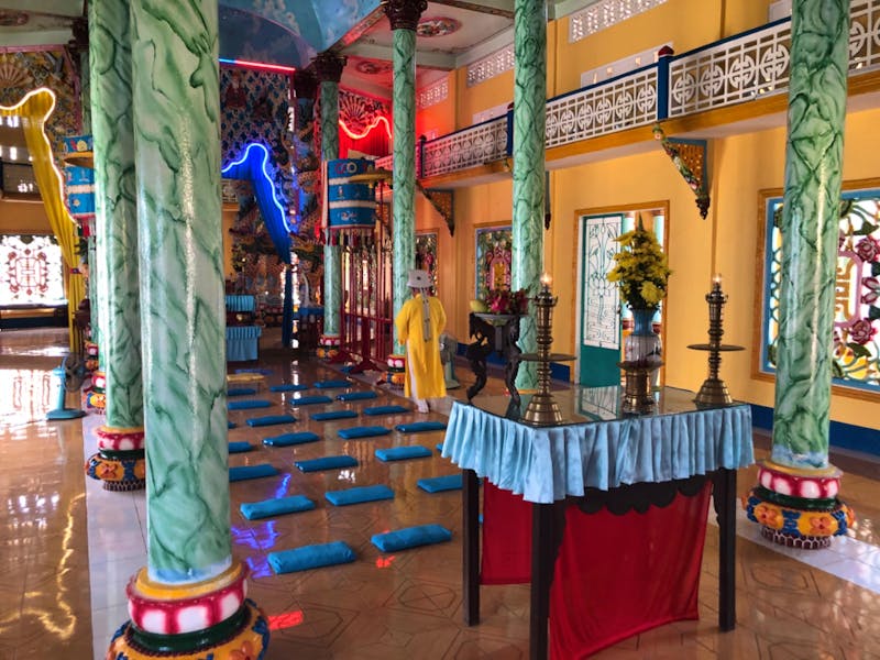 In einem Cao Dai-Tempel im Mekong-Delta - ©Sabine Letzybyll (Eberhardt TRAVEL)