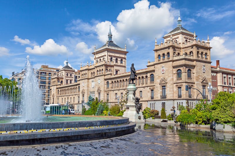 Zorilla Square in Valladolid, Spanien - ©bbsferrari - stock.adobe.com
