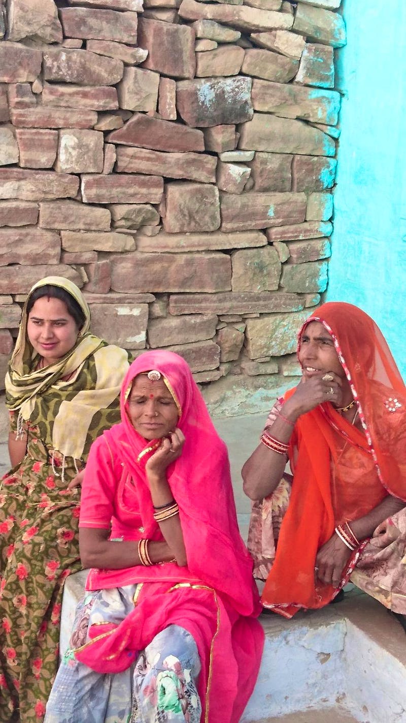 Khejarla in Rajasthan - Frauen in traditioneller Kleidung - ©Stefan Jahnke (Eberhardt TRAVEL)