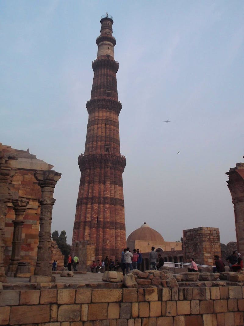 Qutb-Minarett (Qutb Minar) in Delhi - ©Michael Krause (Eberhardt TRAVEL)