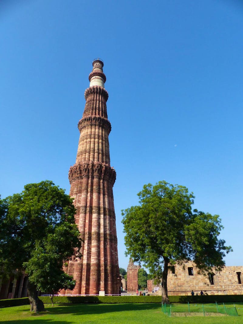 Qutb-Minarett (Qutb Minar) in Delhi - ©Maria Michel (Eberhardt TRAVEL)
