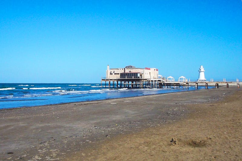 Am Strand des Kaspischen Meeres - ©Dr. Michael Krause - Eberhardt TRAVEL