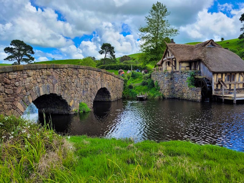 Zu Besuch bei den Hobbits - Hobbiton in Neuseeland - ©Jens Petzoldt - Eberhardt TRAVEL