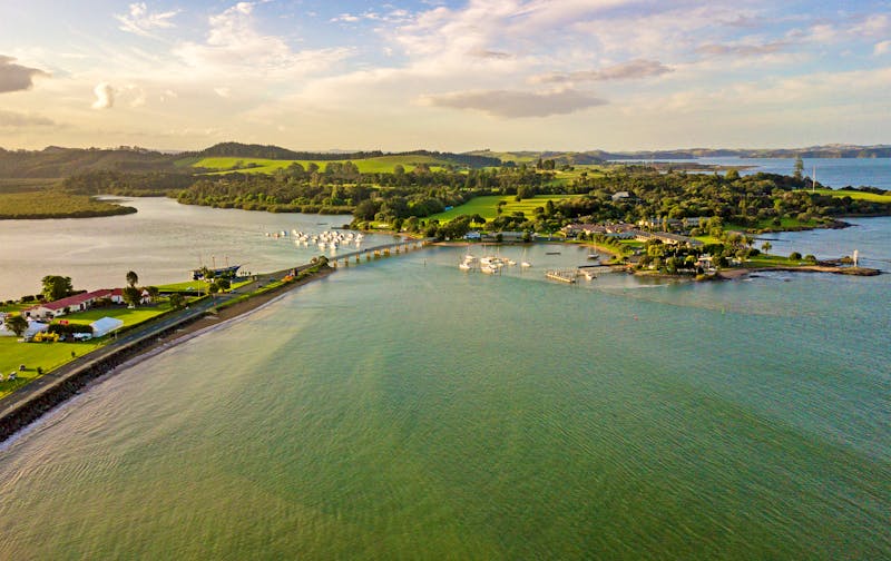 Küste bei Waitangi  - ©Joshua Daniels - stock.adobe.com