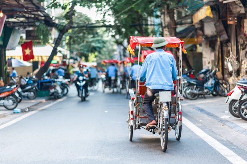 Hanoi - traditionelle Rikscha-Fahrt - ©studiolaska - stock.adobe.com