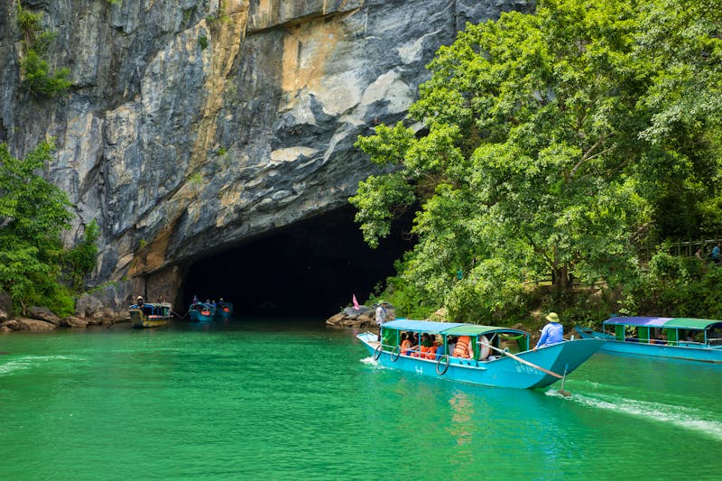 Phong Nha - Ke Bang National Park - Bootsfahrt zu den Höhlen - ©Hanoi Photography - stock.adobe.