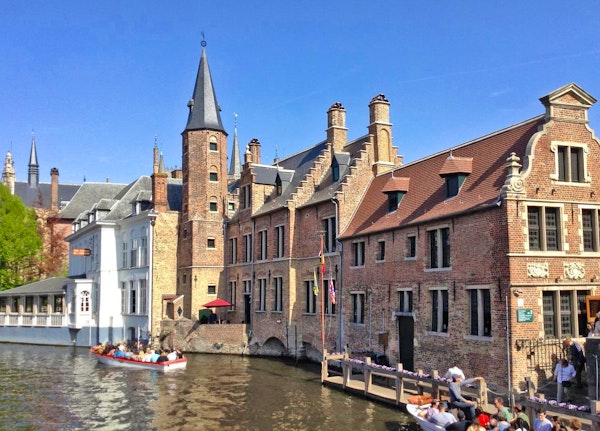 Bootsfahrt in Brügge - Altstadt – © Uta Schöne - Eberhardt TRAVEL