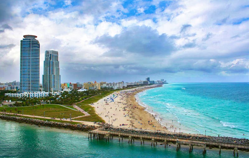 Blick vom Kreuzfahrtschiff auf Miami Beach - ©Kristin Weigel - Eberhardt TRAVEL
