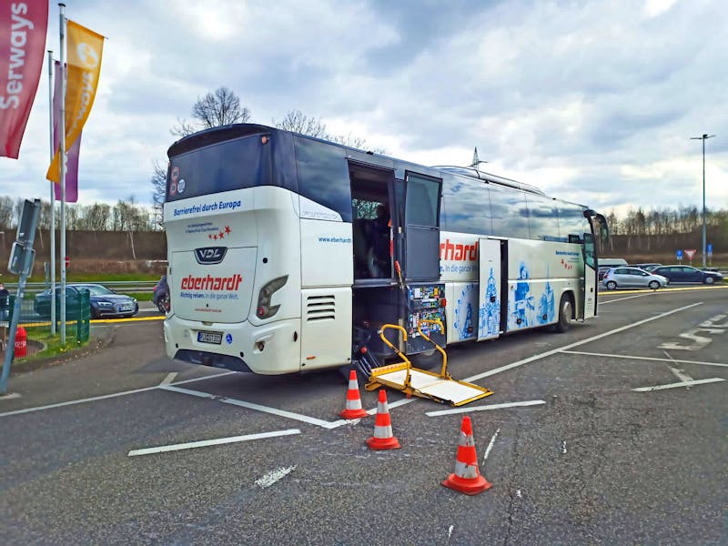 barrierefreier Eberhardt-Reisebus - ©Eberhardt TRAVEL - Jan Tuzar