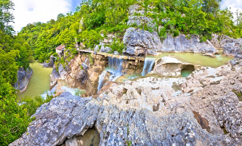 Mirna-Fluss bei Kotli in Istrien - ©xbrchx - stock.adobe.com
