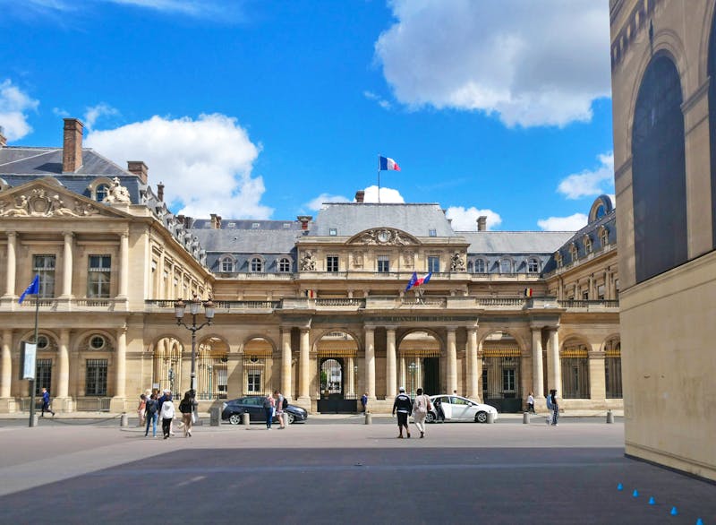 Blick zum Palais Royale in Paris - ©Gina Egenolf - Eberhardt TRAVEL