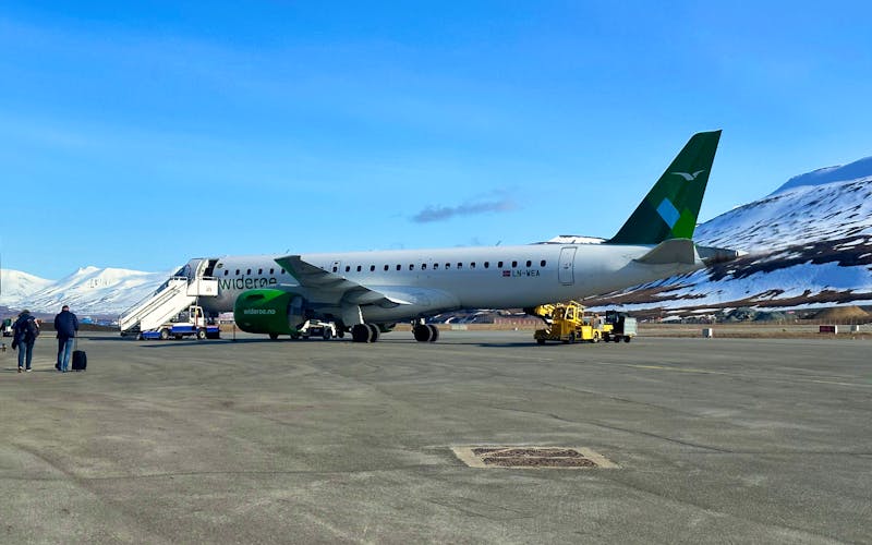 Am Flughafen von Spitzbergen - ©Sabine Letzybyll - Eberhardt TRAVEL