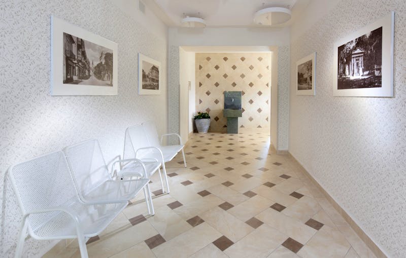 Franzensbad - Badenia Hotel Praha - Wartebereich Kurabteilung – ©Badenia Hotel Praha Franzensbad