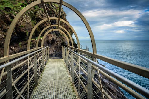Gobbins Walk  &ndash; &copy; Rafal - stock.adobe.com