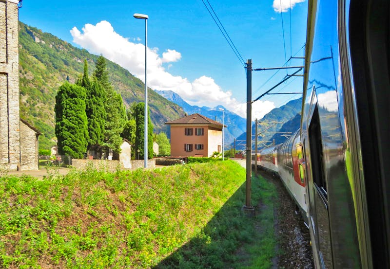 Fahrt mit dem Gotthard-Panorama-Express - ©Annette Weise - Eberhardt TRAVEL